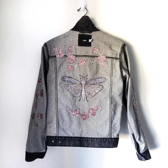 Urban Outfitters BDG Embroidered Black Jean Jacket - Picture 7 of 8